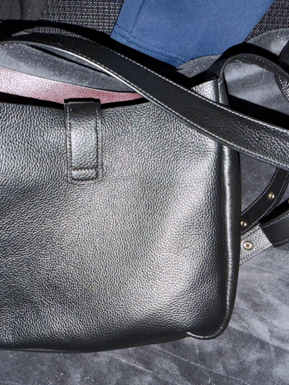 Coach Black Leather Shoulder Bag with Gold Accents - Picture 4 of 4